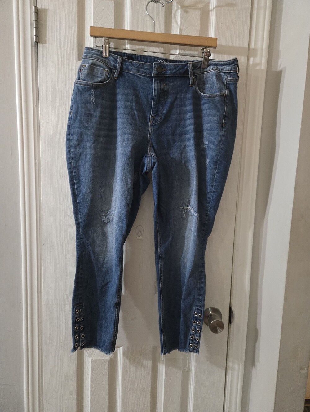 sz 16 Vigoss cropped jeans